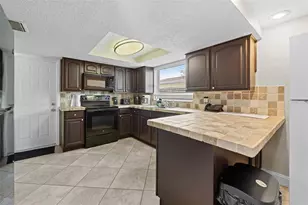 9131 Hunt Club Ln, Port Richey, FL 34668 - Photo 19