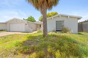 9131 Hunt Club Ln, Port Richey, FL 34668 - Photo 35
