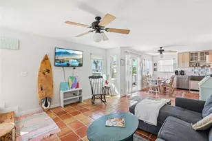 23 80th Ave, Treasure Island, FL 33706 - Photo 5