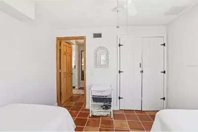 23 80th Avenue, Treasure Island, FL 33706 - Photo 19