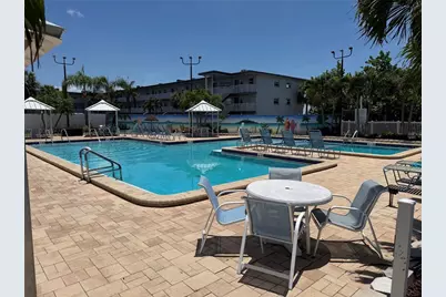 3128 59th Street S #109, Gulfport, FL 33707 - Photo 25