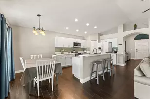 31328 Wrencrest Dr, Wesley Chapel, FL 33543 - Photo 17