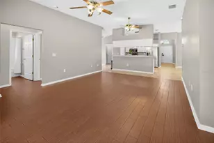 19305 Sea Mist Ln, Lutz, FL 33558 - Photo 15