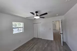 1401 Pennsylvania Ave, Clearwater, FL 33755 - Photo 9