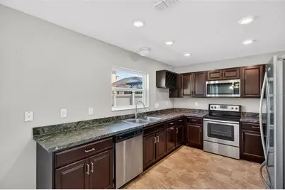 10405 Laguna Plains Drive, Riverview, FL 33578 - Photo 9