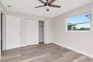 1100 58th Ave S, Saint Petersburg, FL 33705 - Photo 13