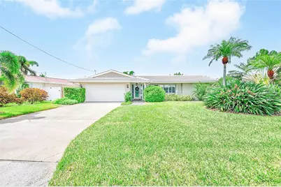 513 Harbor Drive N, Indian Rocks Beach, FL 33785 - Photo 3