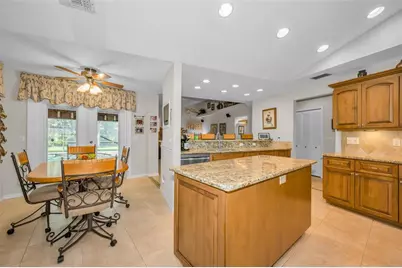 9904 Oaks Lane, Seminole, FL 33772 - Photo 27