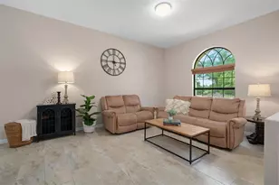 222 Suncoast Blvd, Spring Hill, FL 34608 - Photo 11
