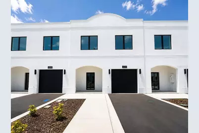4347 Cambio Gardens Court, Tampa, FL 33610 - Photo 1