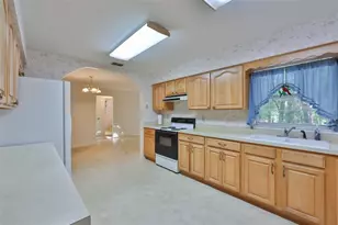 36625 Lake Pasadena Rd, Dade City, FL 33525 - Photo 7