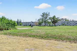 2440 World Pkwy Blvd, Clearwater, FL 33763 - Photo 19