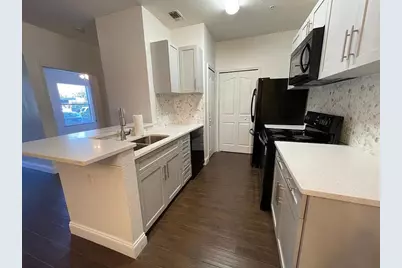 5821 Legacy Crescent Place #102, Riverview, FL 33578 - Photo 5