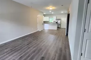 5016 Finders Ct, Tampa, FL 33617 - Photo 13
