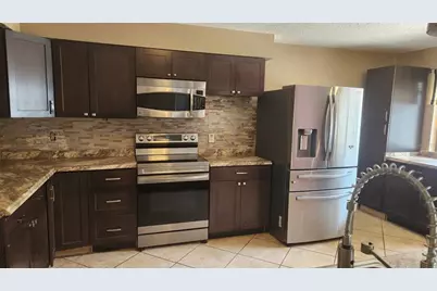 15711 Scrimshaw Drive, Tampa, FL 33624 - Photo 11