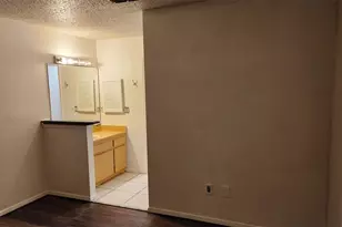 15711 Scrimshaw Dr, Tampa, FL 33624 - Photo 17