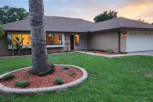 15711 Scrimshaw Dr, Tampa, FL 33624 - Photo 5