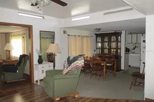 38513 Willoughby Dr, Zephyrhills, FL 33540 - Photo 9