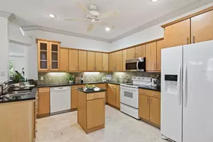 9811 Gingerwood Dr, Tampa, FL 33626 - Photo 17