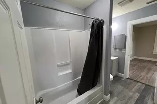 8210 N 13th St, Tampa, FL 33604 - Photo 17
