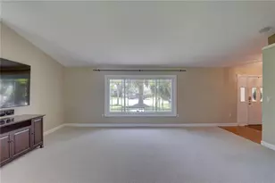 7600 Drew Oak Dr, Seminole, FL 33772 - Photo 9