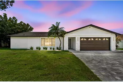 12076 92nd Way N, Largo, FL 33773 - Photo 1