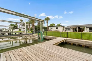 3941 E Eden Roc Cir, Tampa, FL 33634 - Photo 35
