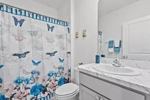 5782 Hollingworth Trl, Wesley Chapel, FL 33545 - Photo 17