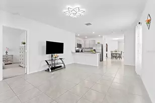 5782 Hollingworth Trl, Wesley Chapel, FL 33545 - Photo 11
