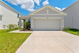 5782 Hollingworth Trl, Wesley Chapel, FL 33545 - Photo 3