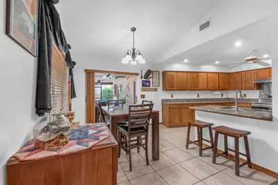 621 Penn National Road, Seffner, FL 33584 - Photo 17