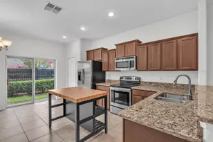 2719 Lantern Hill Ave, Brandon, FL 33511 - Photo 5