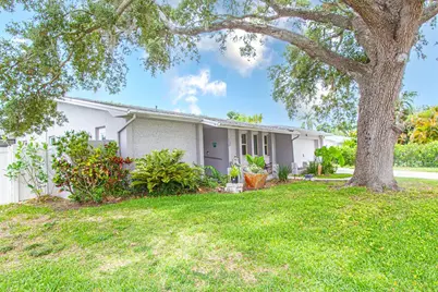 135 Patty Ann Boulevard, Palm Harbor, FL 34683 - Photo 3