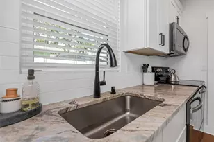 1109 Marine St, Clearwater, FL 33755 - Photo 21