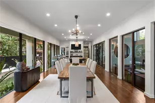 2515 W Shell Point Rd, Tampa, FL 33611 - Photo 11