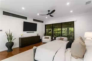 2515 W Shell Point Rd, Tampa, FL 33611 - Photo 29