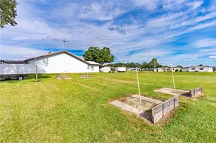 36428 Malibu Way, Zephyrhills, FL 33541 - Photo 41