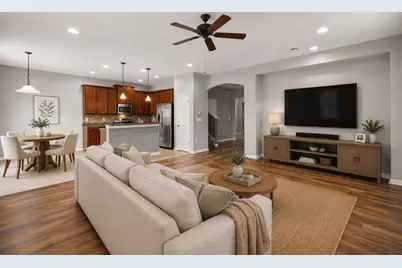 10284 Newminster Loop, Ruskin, FL 33573 - Photo 9