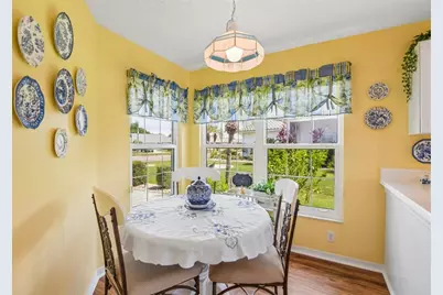 1732 S Pebble Beach Boulevard, Sun City Center, FL 33573 - Photo 9