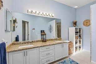 1732 S Pebble Beach Blvd, Sun City Center, FL 33573 - Photo 25
