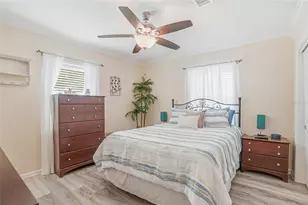 12109 Forest Hills Dr, Tampa, FL 33612 - Photo 23