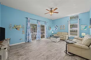 655 Sand Ridge Dr, Valrico, FL 33594 - Photo 3