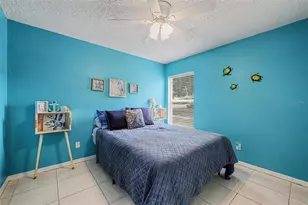 655 Sand Ridge Dr, Valrico, FL 33594 - Photo 23