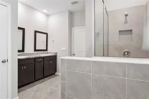 9845 Shoreline Vw Wy, Wesley Chapel, FL 33545 - Photo 23