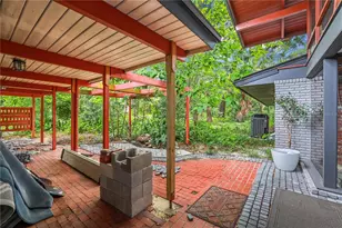 10134 White Trout Ln, Tampa, FL 33618 - Photo 45