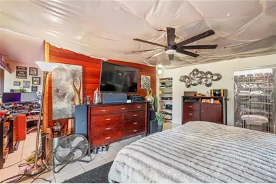 10134 White Trout Lane, Tampa, FL 33618 - Photo 11