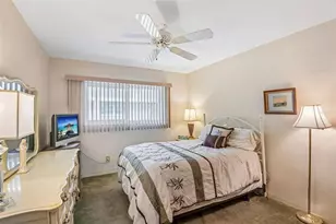 5924 5th Ave N, Saint Petersburg, FL 33710 - Photo 11