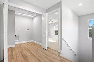 1712 31st Ave N, Saint Petersburg, FL 33713 - Photo 23