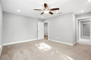 1712 31st Ave N, Saint Petersburg, FL 33713 - Photo 31