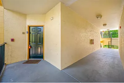 5612 Pinnacle Heights Circle #206, Tampa, FL 33624 - Photo 3